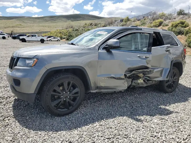 2013-JEEP-GRAND-CHEROKEE-1C4RJFAT2DC614827-2025-05-05