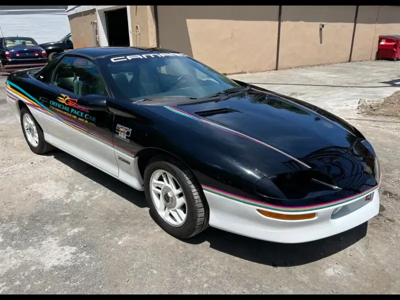 1993-CHEVROLET-CAMARO-2G1FP22P3P2106343-2025-04-22