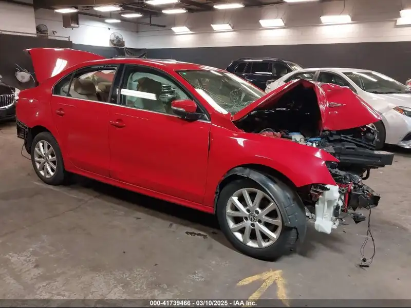2014-VOLKSWAGEN-JETTA-3VWD17AJ0EM432040-2025-04-15