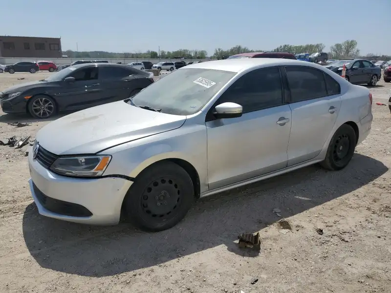 2014-VOLKSWAGEN-JETTA-3VWD17AJ3EM284708-2025-04-22