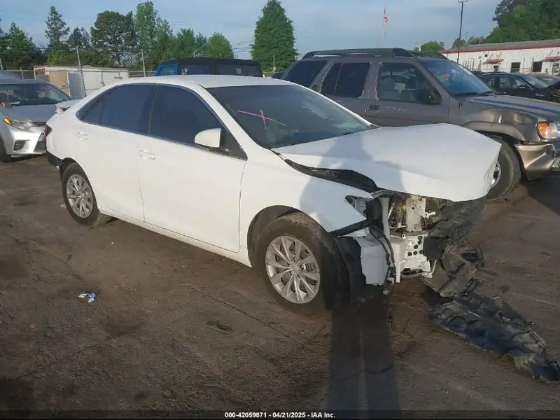 2017-TOYOTA-TOYOTA-CAMRY-4T1BF1FK7HU646013-2025-05-12