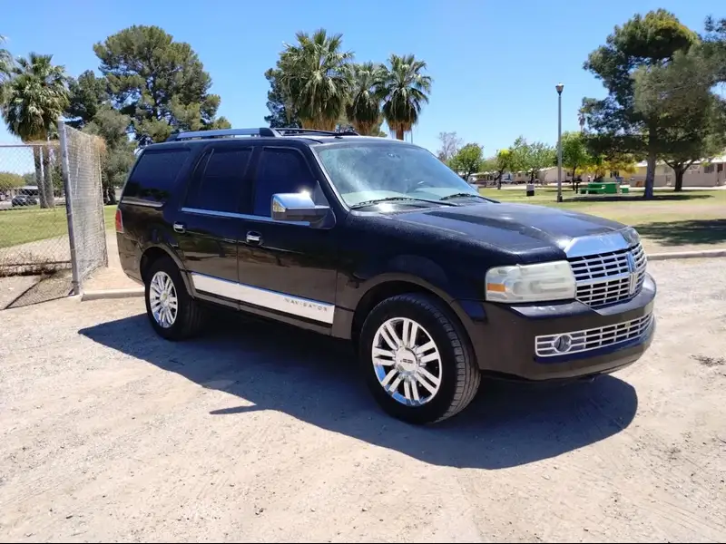 2009-LINCOLN-NAVIGATOR-5LMFU28589EJ01841-2025-05-09