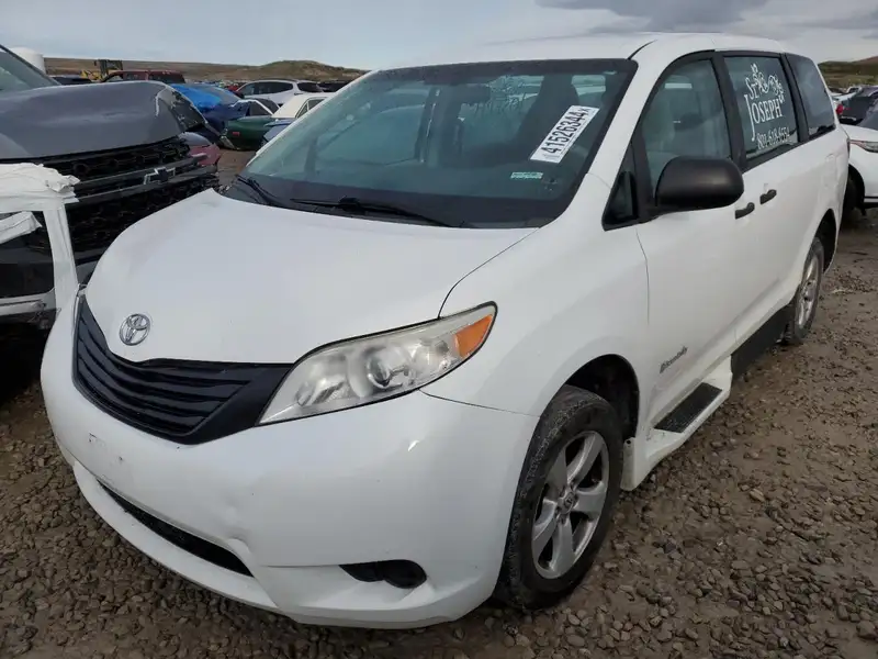 2012-TOYOTA-TOYOTA-SIENNA-5TDZK3DC6CS266888-2025-06-27