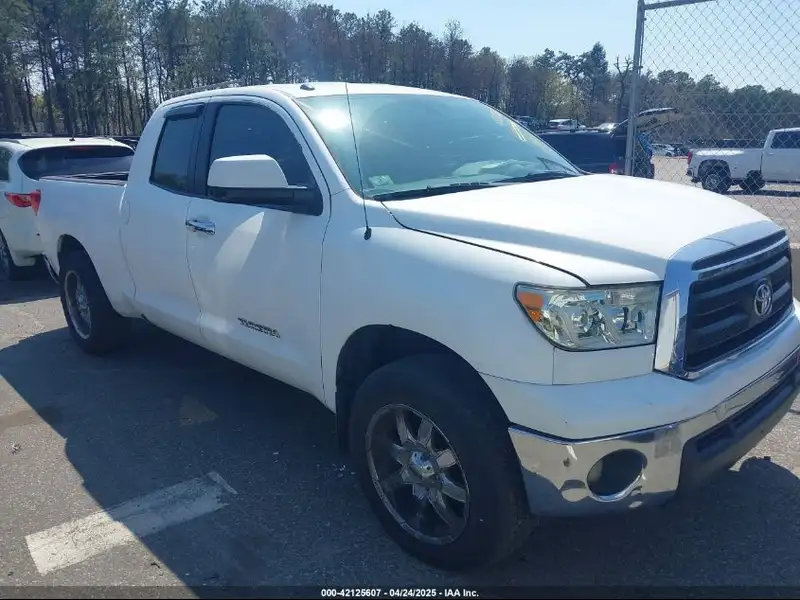 2011-TOYOTA-TOYOTA-TUNDRA-5TFUM5F15BX023822-2025-05-06